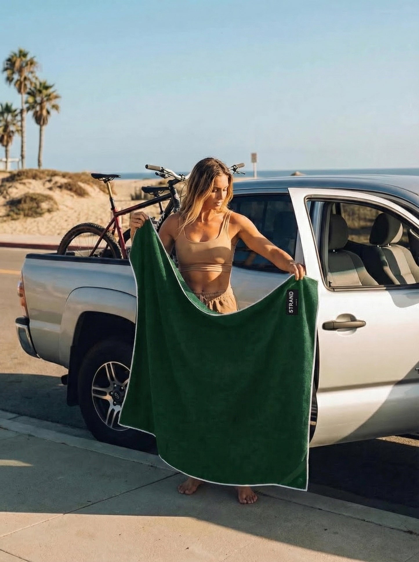 Dock & Dry Magnetic Towel - Green